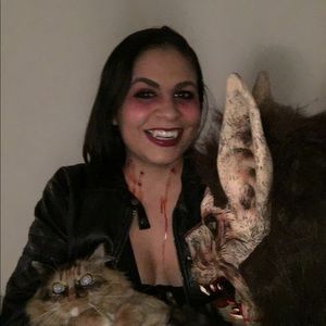 Meet your Posher, Alexandra